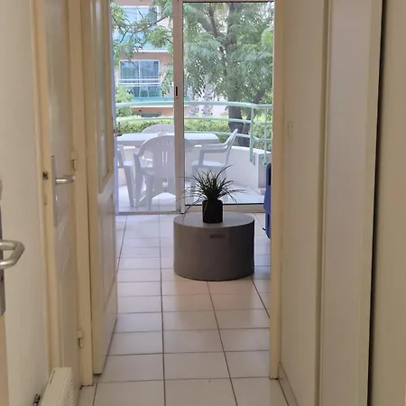 4 Pers Avec Coin Nuit Apartmán Fréjus