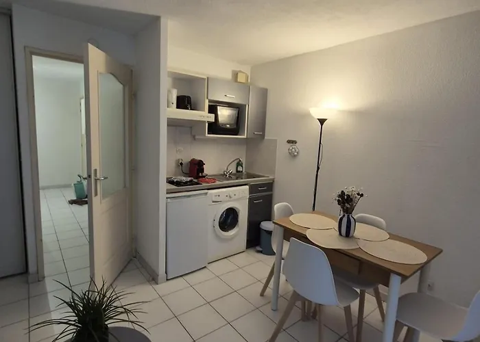 4 Pers Avec Coin Nuit Fréjus